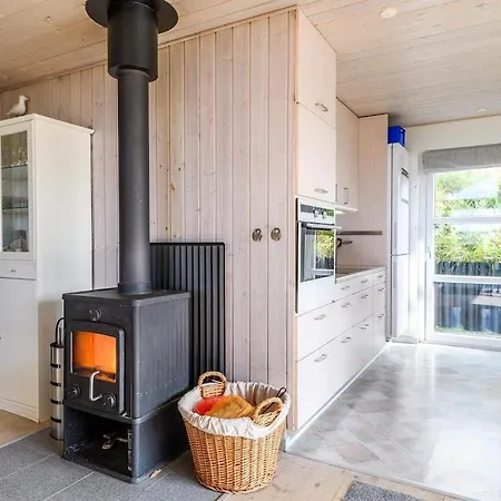 Seaside Retreat In Rindby-By Traum *